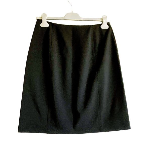 Prada Black Signature tech stretch skirt, Size 46 Italian (US 12) - Picture 2 of 15